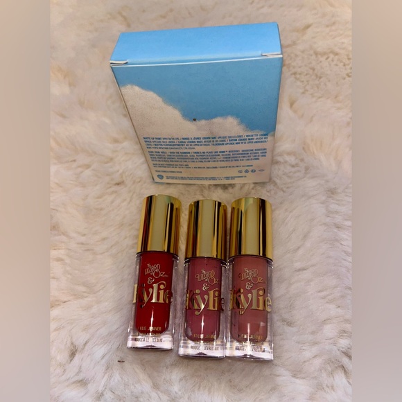 Kylie Cosmetics x The Wizard of Oz Matte Lip Paint Set x3 - Picture 2 of 8